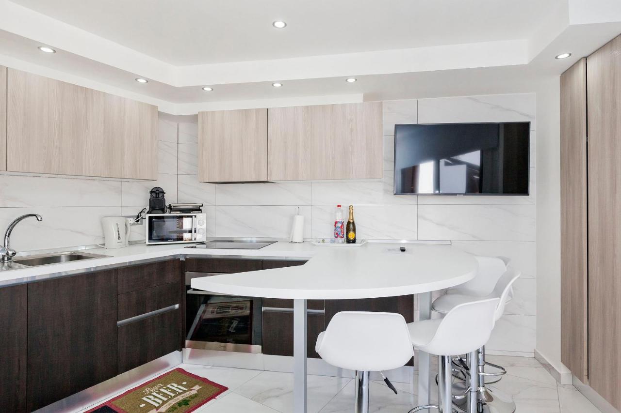 Apartamento Sara En Playa De Las Americas - Sara Vacation อาโรนา ภายนอก รูปภาพ