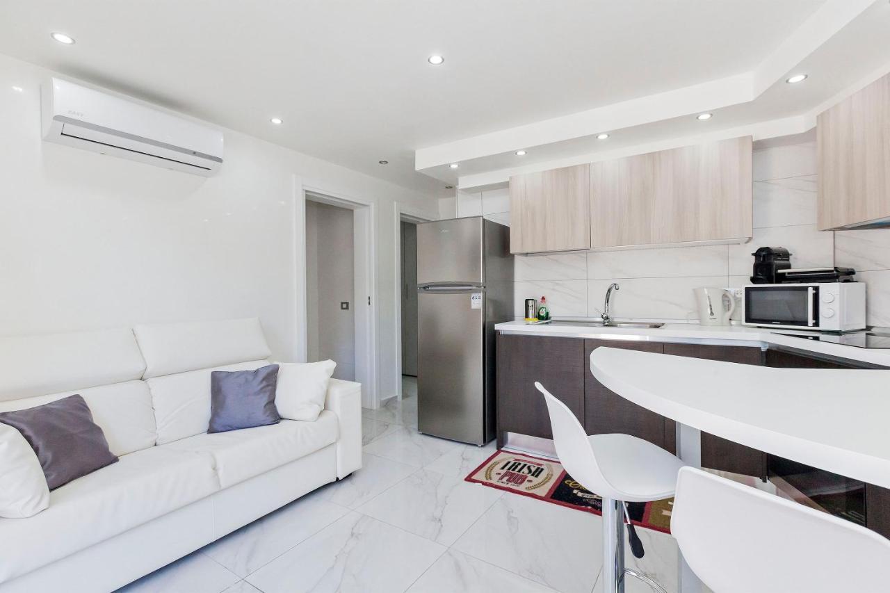 Apartamento Sara En Playa De Las Americas - Sara Vacation อาโรนา ภายนอก รูปภาพ